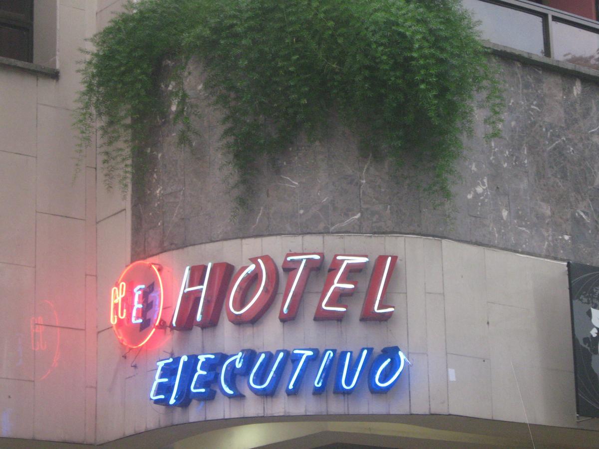 Hotel Ejecutivo Перейра Экстерьер фото