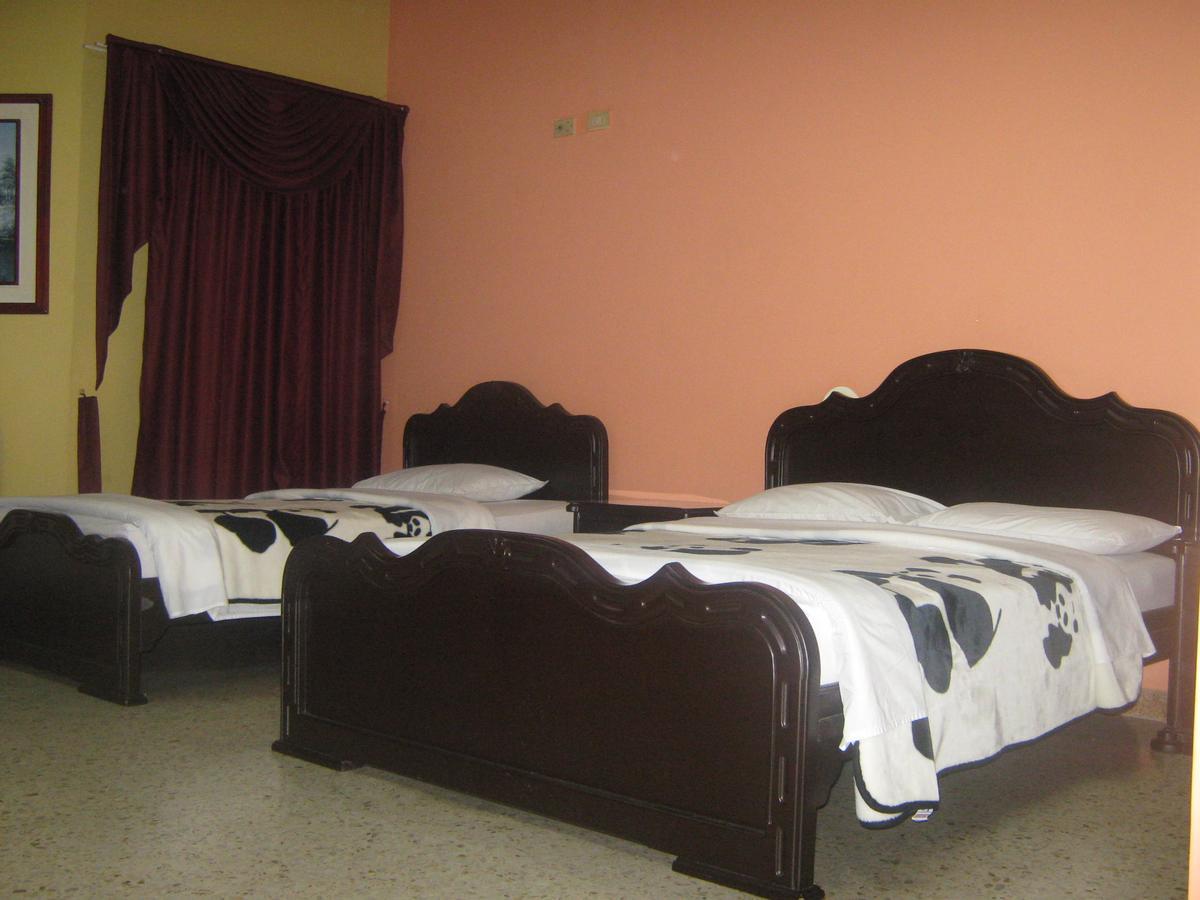 Hotel Ejecutivo Перейра Экстерьер фото