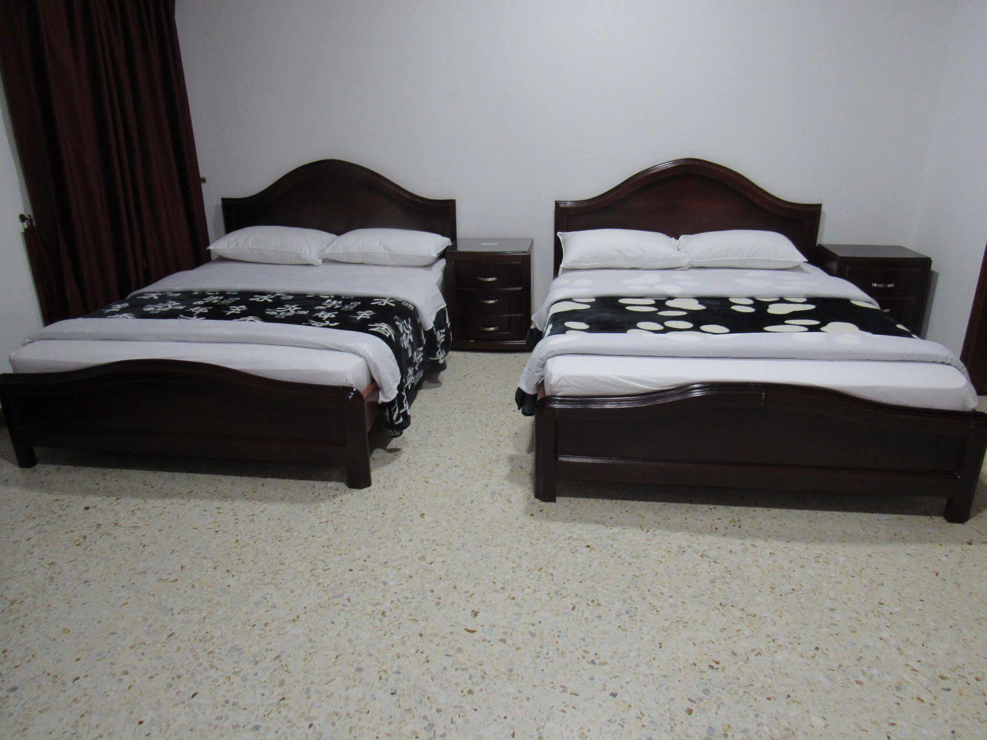 Hotel Ejecutivo Перейра Экстерьер фото
