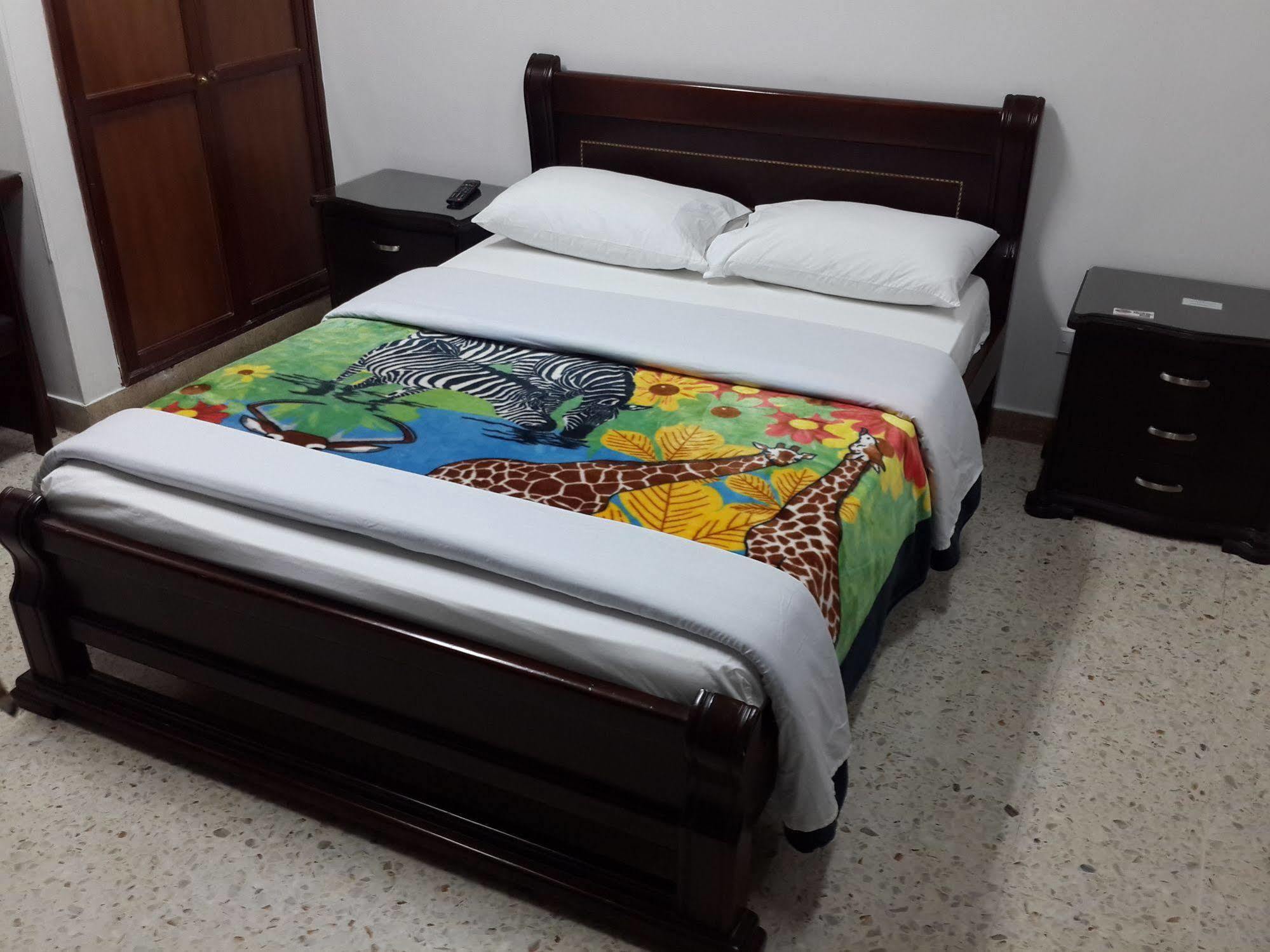 Hotel Ejecutivo Перейра Экстерьер фото