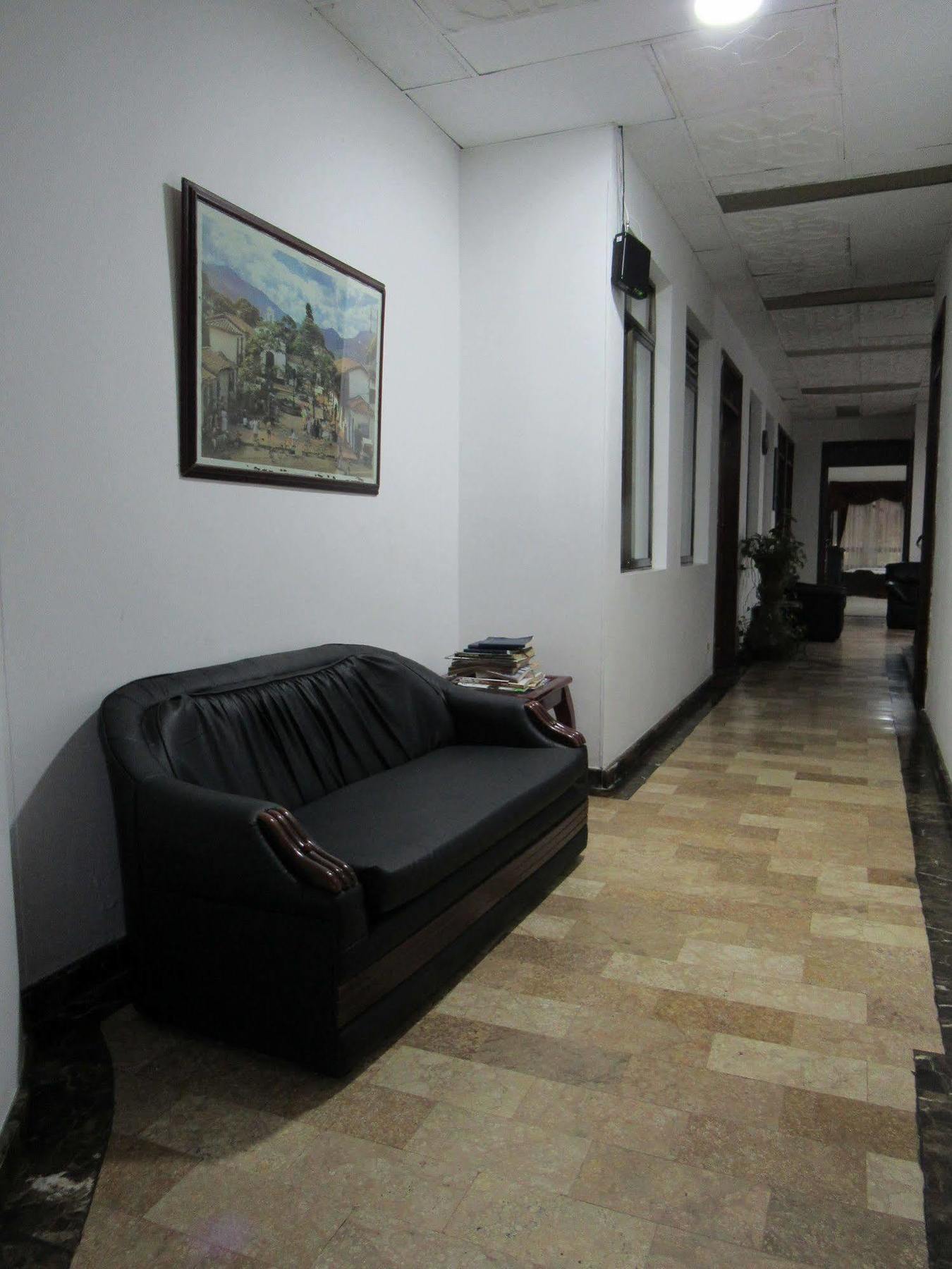 Hotel Ejecutivo Перейра Экстерьер фото